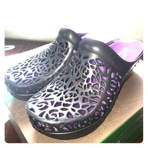 Dansko Pippa Metallic light Grey size 40